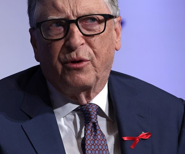 Bill Gates: Winner of AI Race Will Redefine Productivity