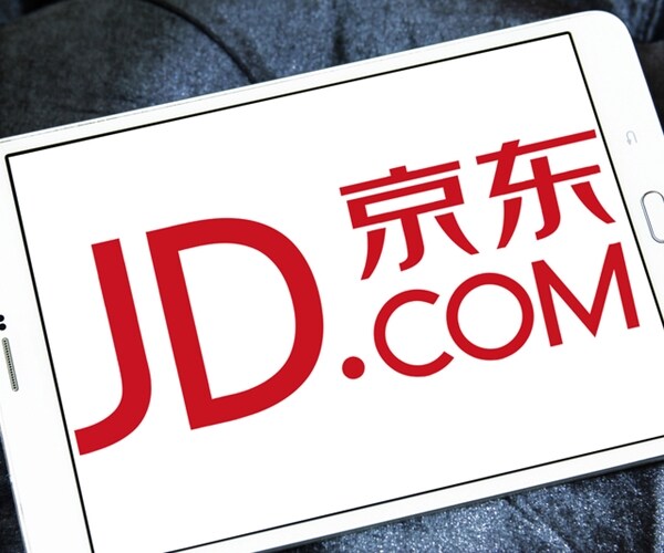 JD.com Shares Fall as Investors Spooked After CEO Accused of Rape