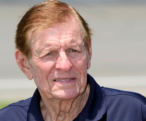 Bud Moore, NASCAR Hall of Famer, World War II Vet, Dies at 92