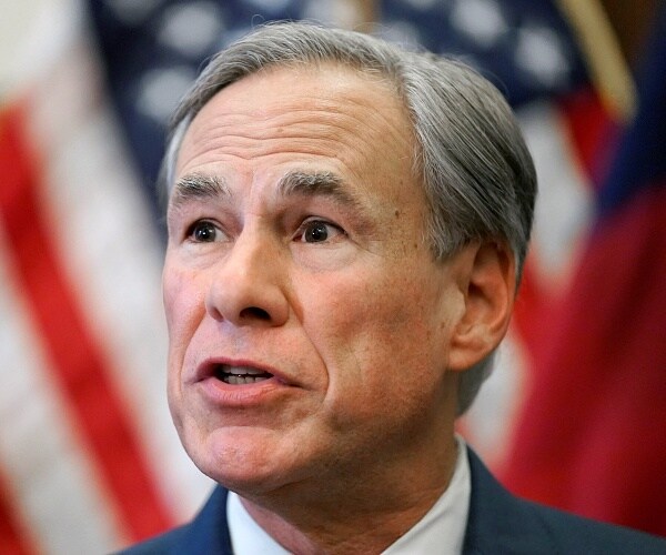 greg abbott speaks to press