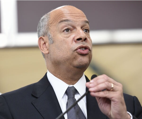 Homeland Security Chief Says 5,000 Syrians Approved for US