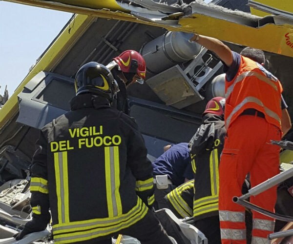 Train Collision Kills 22, Injures Dozens in Italy