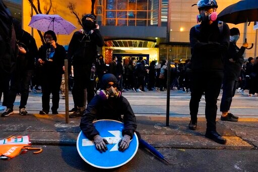 Protests Take Toll on Hong Kong Tourism