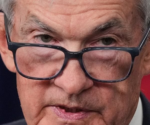 Powell: Fed Not Ready Yet to Analyze Oil Inflation