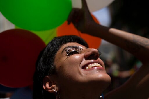 In Rio, Even a Ban Can't Keep Revelers from Carnival Streets