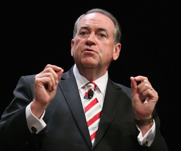 Outraged Mike Huckabee Slams Obama on UN Vote: 'An Insult to Israel'