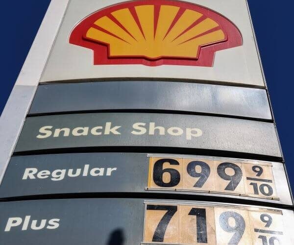 Shell Posts Record Earnings Again as Energy Prices Soar