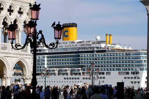 Italy to Ban Mammoth Cruise Ships from Venice as of Aug. 1
