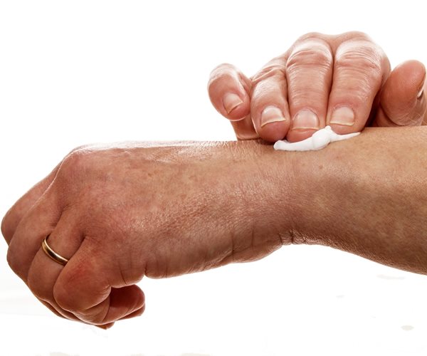 Expensive Compounded Pain Creams No Better Than Placebos