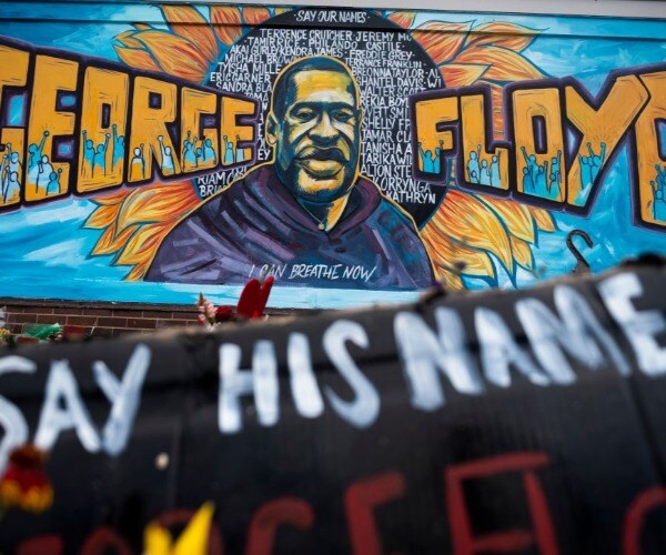 Floyd's Funeral Set for June 9 In Houston; Minneapolis Memorial Thursday