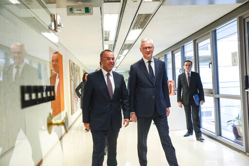 Greece Looks to France for Post-bailout Investment Drive