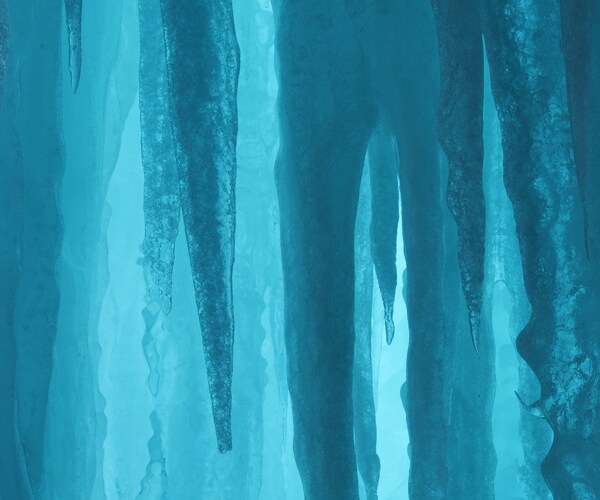 Rare Blue Ice Phenomenon Dazzles in Michigan