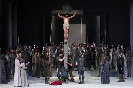 Centuries-old Passion Play Returns after Pandemic Break