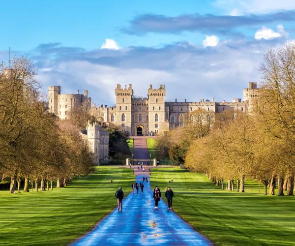 Police: Windsor Castle Intruder Had Crossbow, Detained Under Mental Health Act