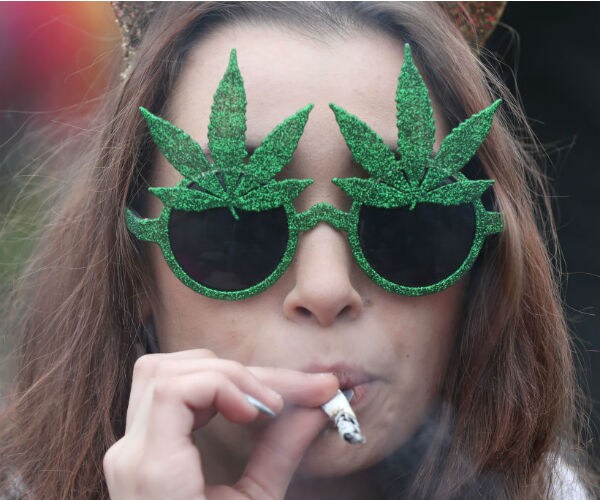 Canada Marijuana Law For Recreational Use Passed in Senate 