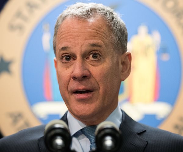 New York Attorney General Eric Schneiderman Bids to Become Trump's No. 1 Enemy
