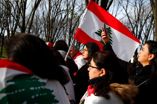 Diplomats to Lebanon: No Aid until New Government Is Formed