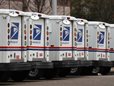 US Mail, Shipping Carriers Overwhelmed For the Holidays