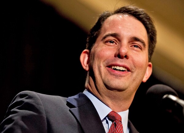 Scott Walker Posts Big Numbers in Facebook Popularity