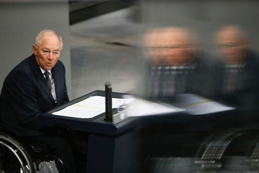 Germany to Raise Spending, Keep Budget Balanced in 2017