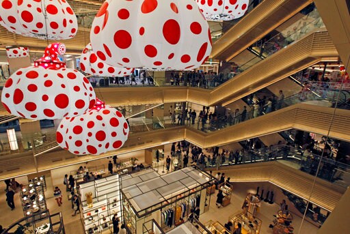 Japan Economy's Vital Signs Dull in March, but Views Upbeat