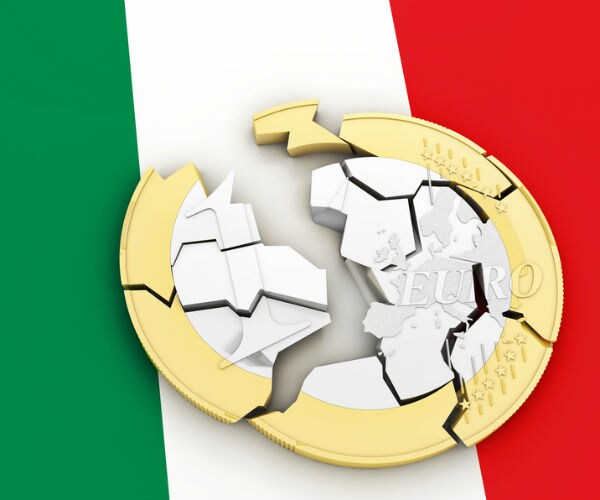 Fitch Downgrades Italian Debt Rating on Persistent Fiscal Problems