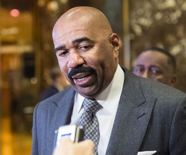 Steve Harvey Apologizes for Joking About Asian Men