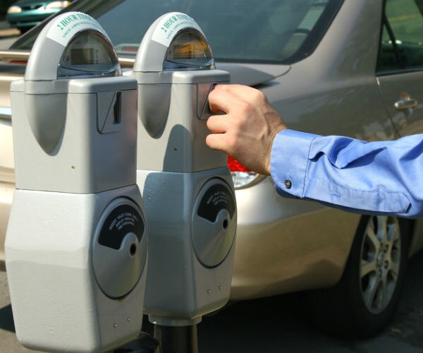 Study: Drivers Waste Billions Searching, Overpaying for Parking Spots