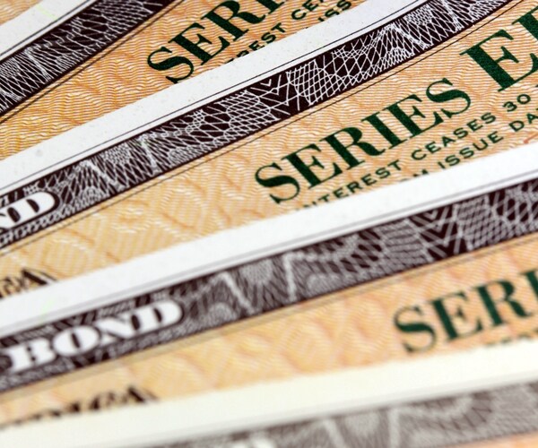 Bond Traders Step Back From 3 Percent to Watch Powell Navigate Fedspeak