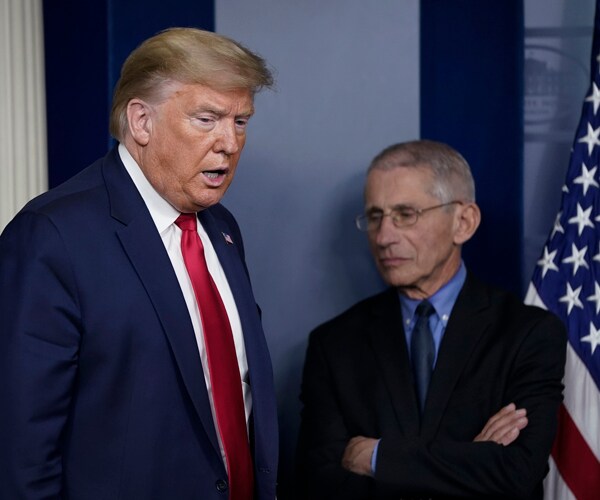 president donald trump and doctor anthony fauci