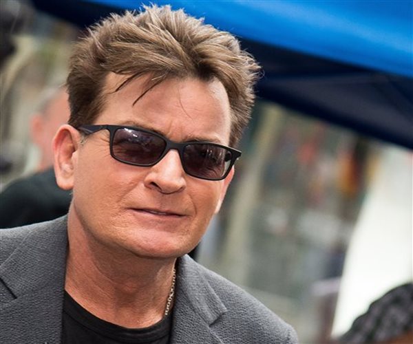 Charlie Sheen Urges Other HIV-positive Stars to Come Forward