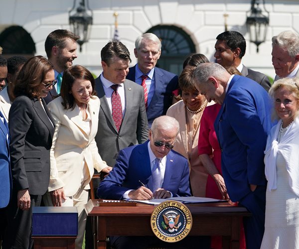 Biden Signs $280B CHIPS Act in Bid to Boost US Over China