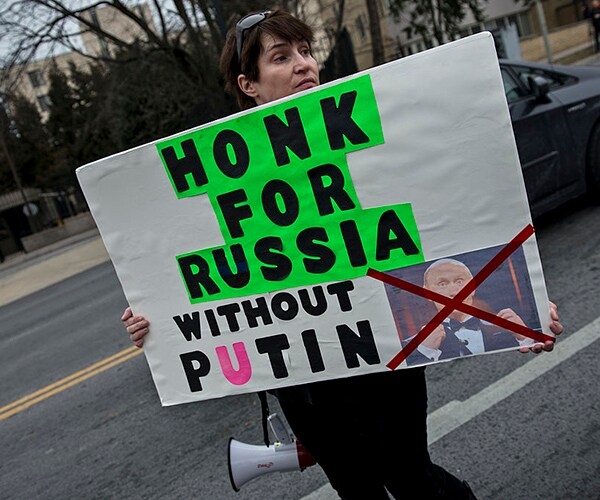 Anti-Putin Paranoia Hurting US-Russia Relations
