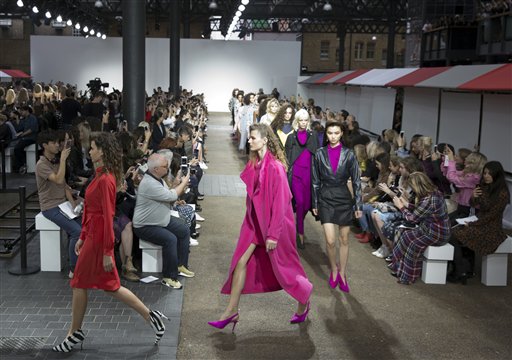 Topshop Debuts Faster Buying at London Fashion Week