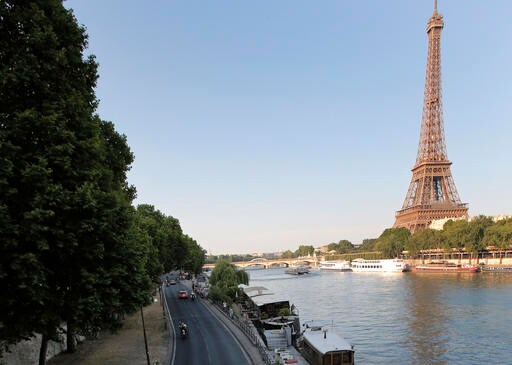 Paris OKs Disputed Plan to Transform Highway into Walkway