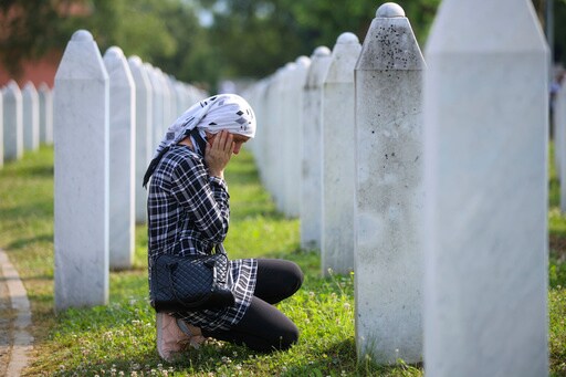 Thousands Gather in Bosnia and Commemorate the 1995 Srebrenica Massacre Anniversary