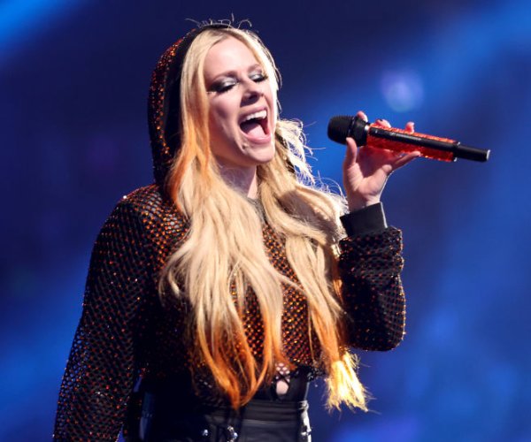 Avril Lavigne