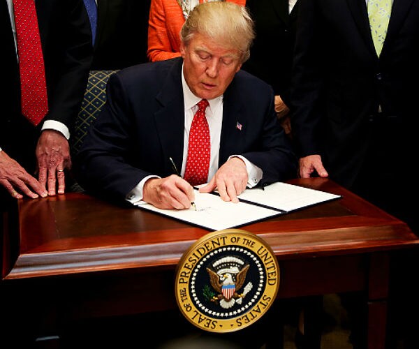 Trump to Sign Order on 'Reorganizing the Executive Branch'