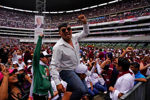 Mexicans Want to Throw out Status Quo in Presidential Vote
