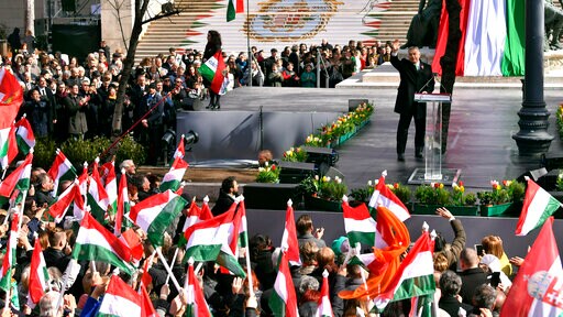 Hungarian PM Says His People Want New Leaders for Europe