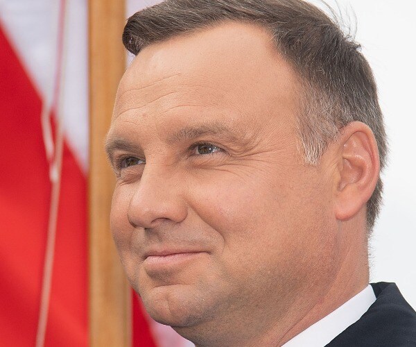 Trump to Meet Poland's Duda at WH Amid Plan to Pull Troops From Germany