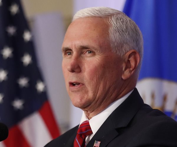 Pence Calls on Venezuela to Suspend May 20 Elections