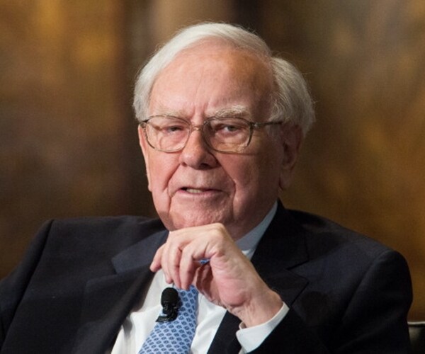 Possible Buffett Heir Abel Has Small Berkshire Stake, Likely to Grow