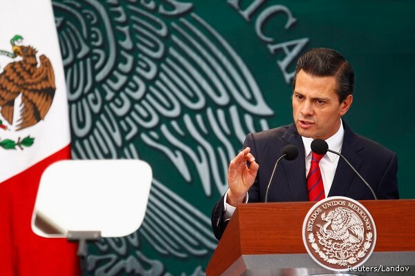Mexico's President to Ask Supreme Court to Rule in TV Battle