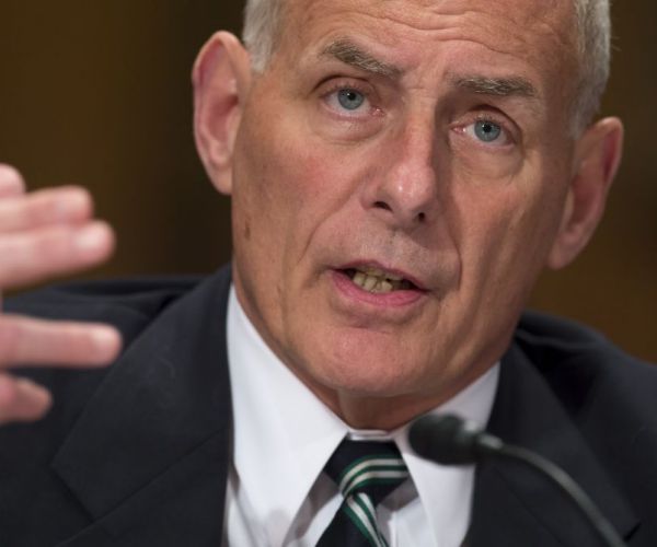 WashPost: Kelly's Comments Highlight Rift Between Military and Civilians