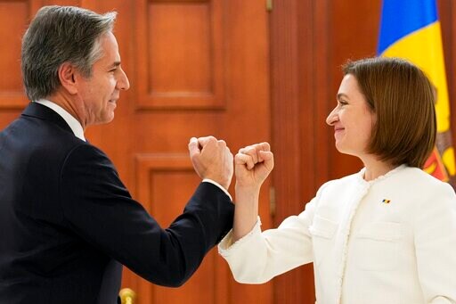 Blinken Vows US Support to Wary Moldova as Ukraine war Rages