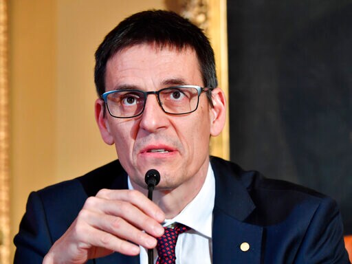 Nobel Laureate: Face up to Climate Change, No Escaping Earth