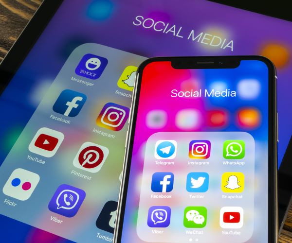 Lawsuit Claims Apple, Amazon Colluded to Raise iPhone, iPad Prices