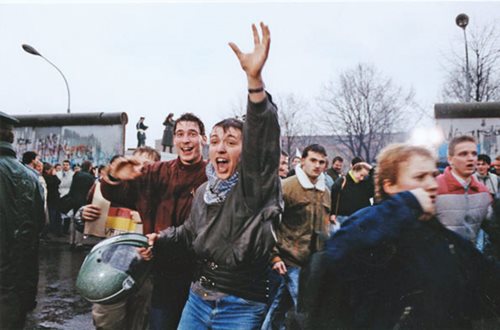 12/23/89 — Giddy Rush to Freedom