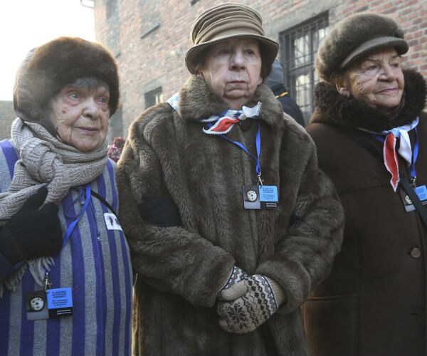 Elderly Survivors Visit Auschwitz 72 Years After Liberation